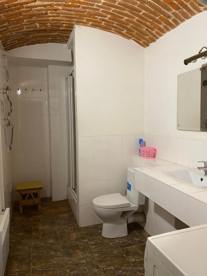 Apartament On Kostiushka Lviv Buitenkant foto
