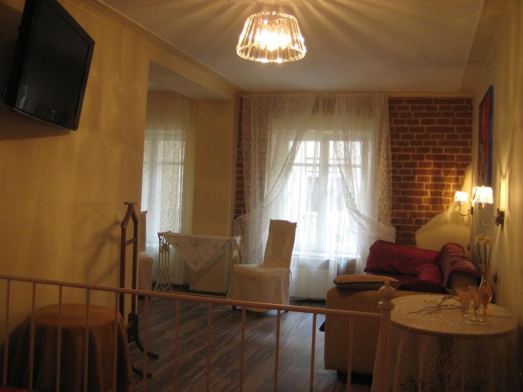 Apartament On Kostiushka Lviv Buitenkant foto